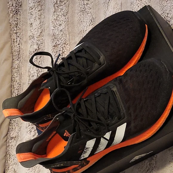 Black/Orange Adidas Ultra Boost Size 10.5 - Picture 3 of 8